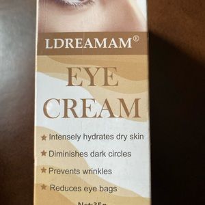 Eye Cream Intensely hydrates dry skin.